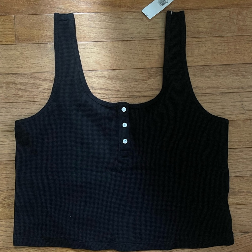 Old Navy Black Ribbed Henley Crop Tank
